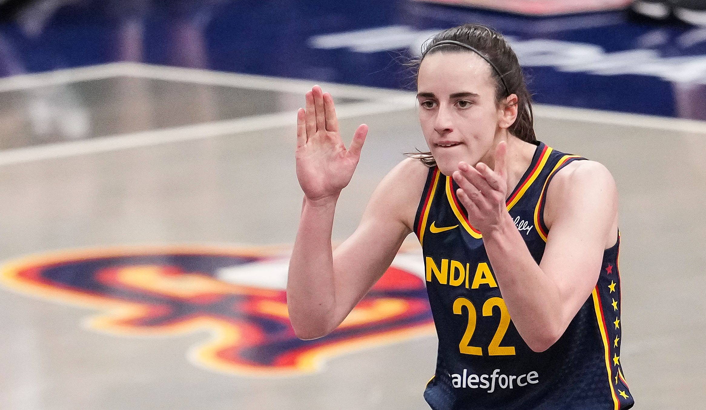 Indiana Fever guard Caitlin Clark (22)