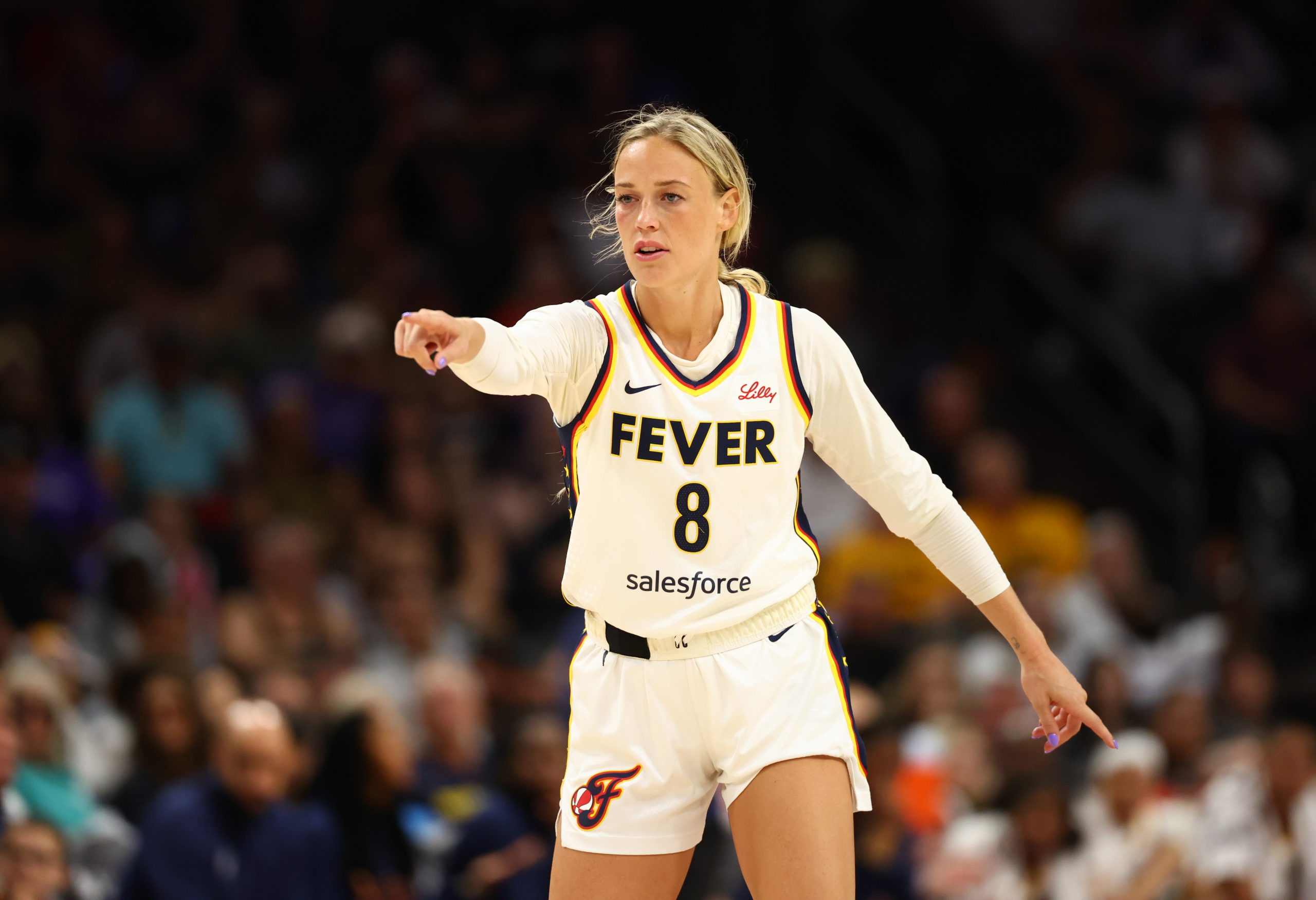WNBA: Indiana Fever guard Sophie Cunningham