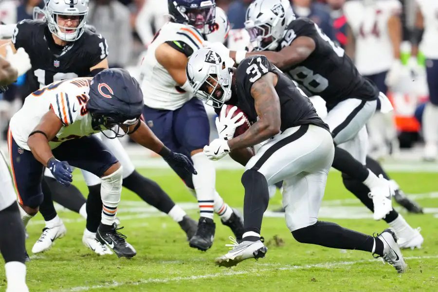 Raheem Mostert showed that he still can be an explosive running back as he recorded a 37-yard rushing attempt against the Bears in Week 4.